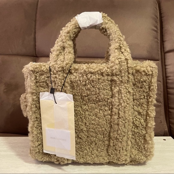 MARC JACOBS
MIni Khaki Tote Bag - Picture 3 of 10